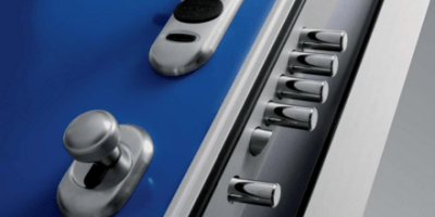 Feronerie usi metalice Constanta